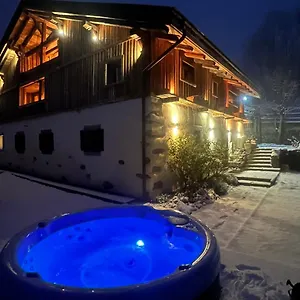 Wanderful Life Montblanc Refuge De Gamme Hotel
